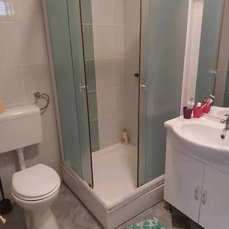Bare Apartman Gornji Karin Kültér fotó